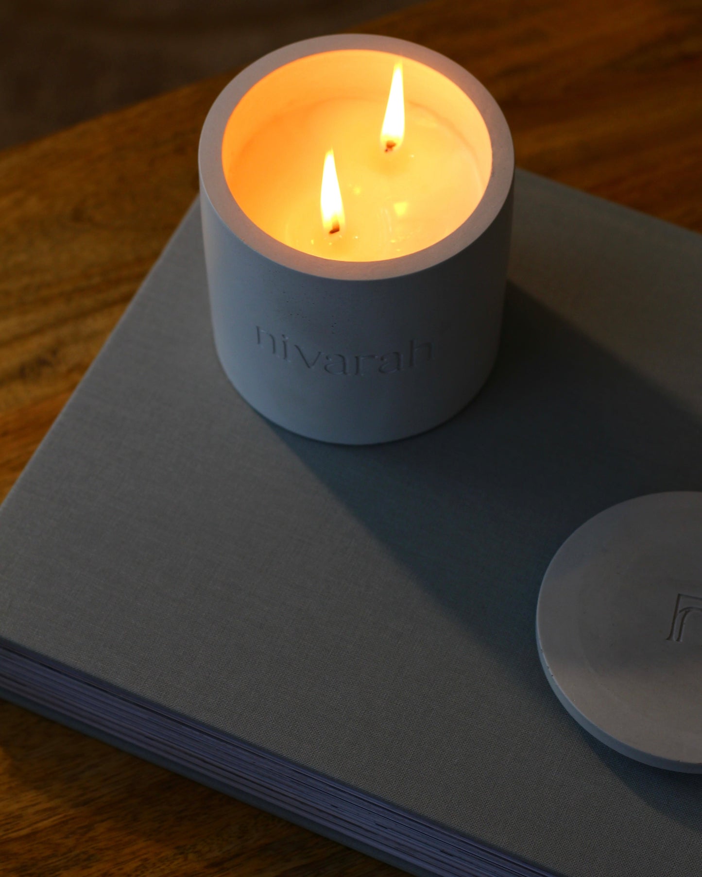Coastal Breeze Scented Candle (210g)