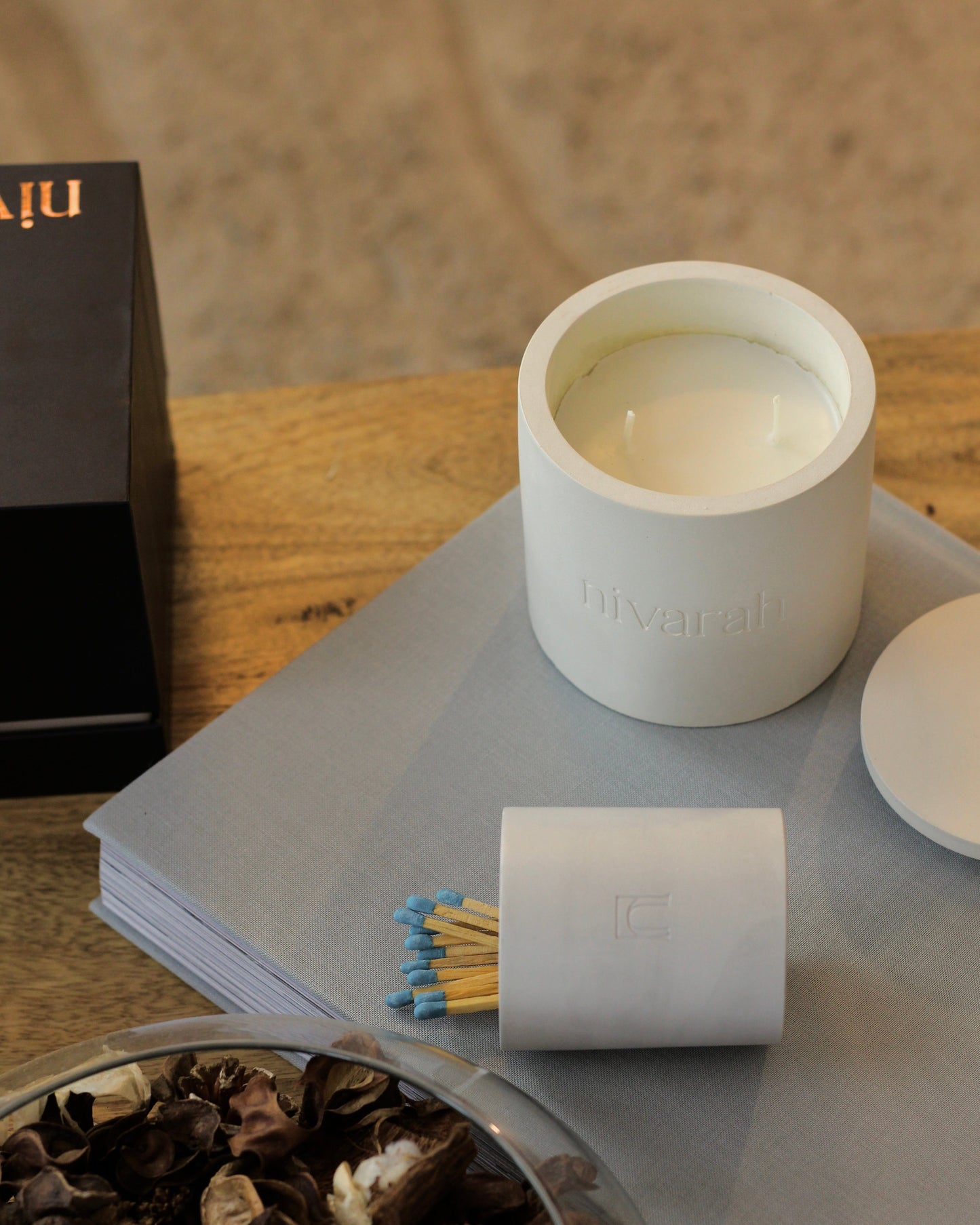 Lavender Fresh Herbs Concrete Candle - Large