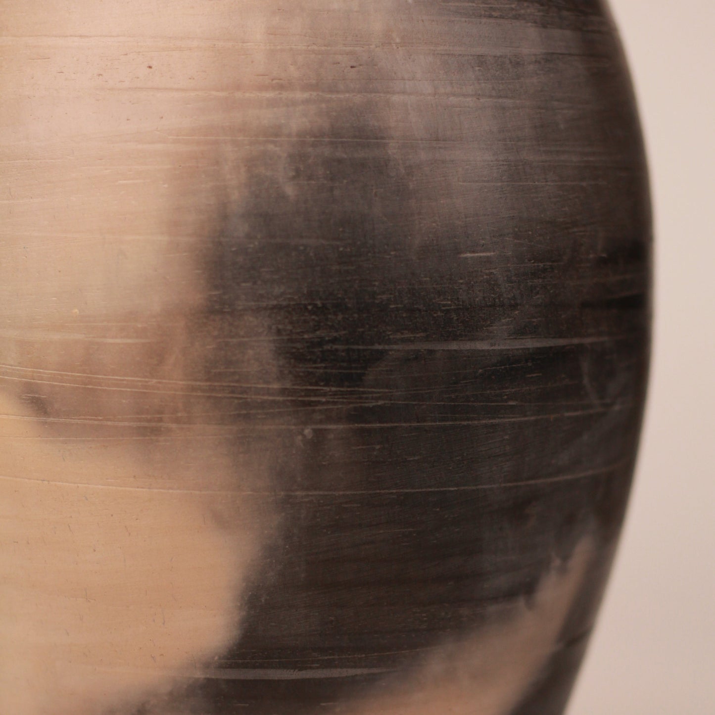 Kaari Ceramic Vase