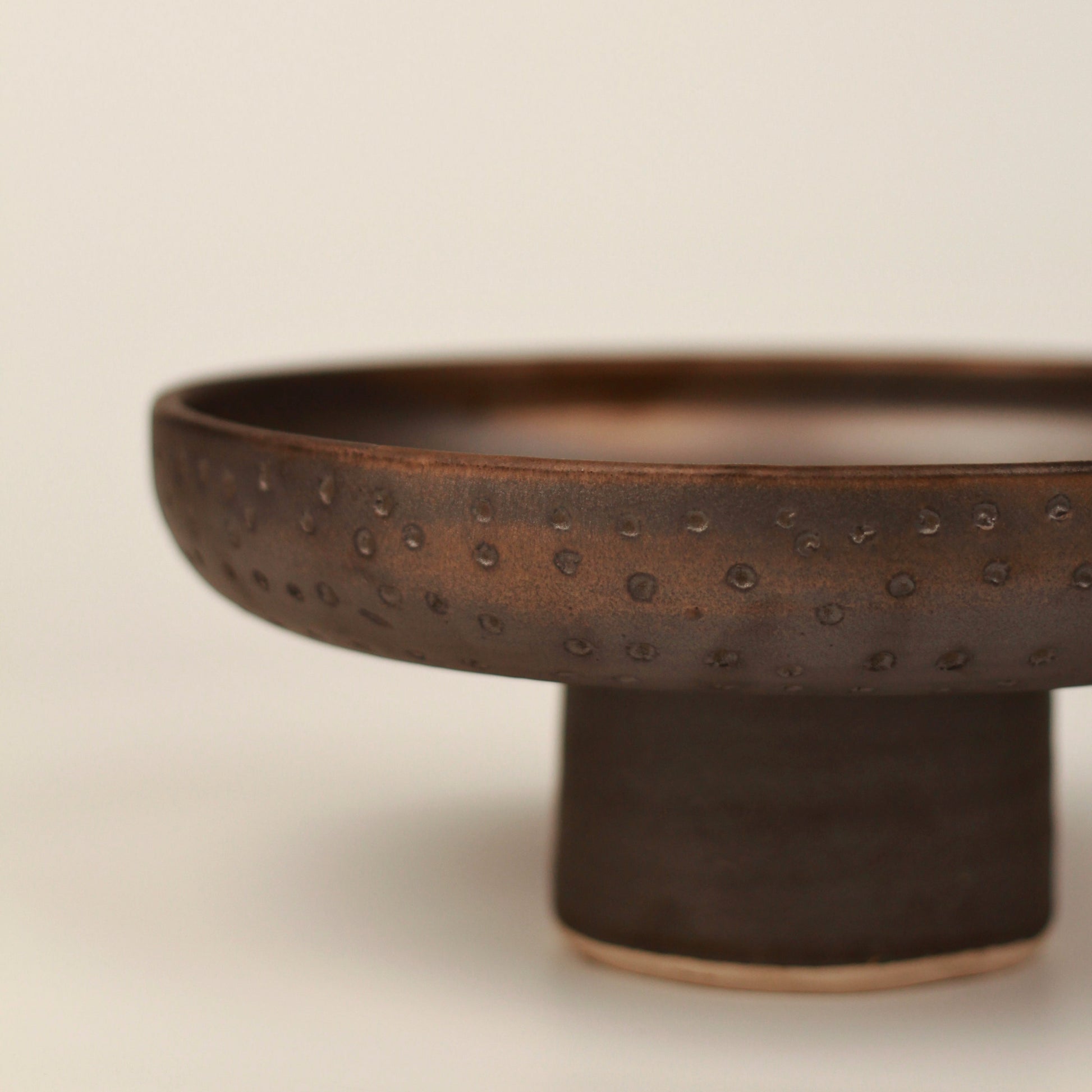 Zoomed shot showing textures of the pedestal bowl