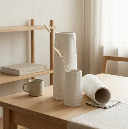 linea vase set of 3 lifestyle